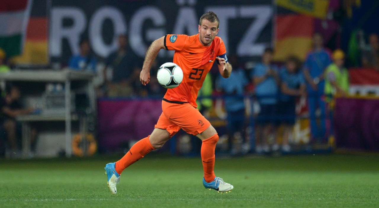 范德法特怒批荷蘭表現(xiàn):今天的球員證明了為啥他們永遠(yuǎn)不會(huì)首發(fā)