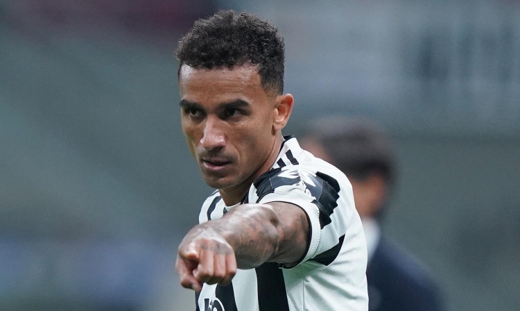 都體:盡管達尼洛稱對傳聞一無所知 但達伽馬確實想簽他&尤文愿賣