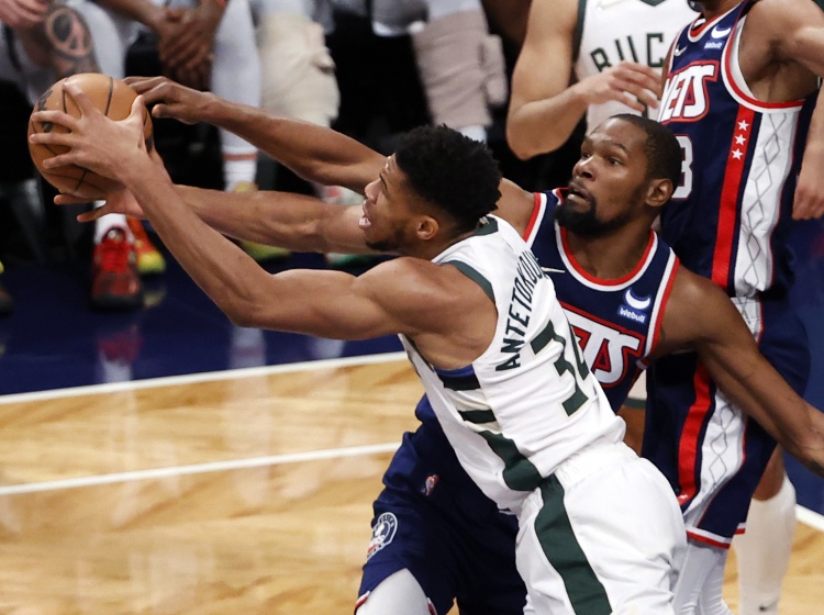 可以追溯到哪年？
                <div   id=