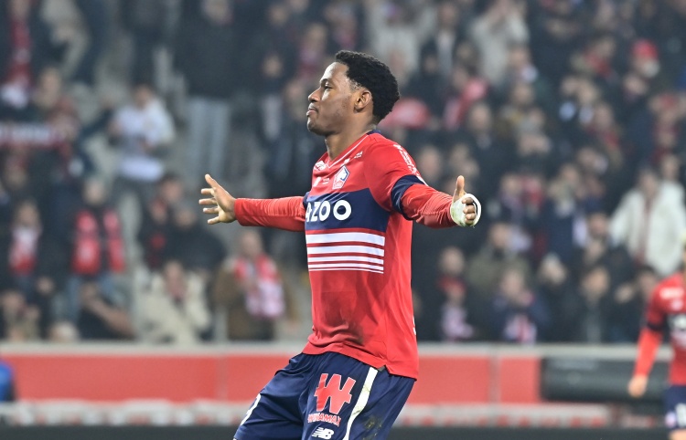 戴維近3場(chǎng)歐冠打進(jìn)4球，分別攻破皇馬、馬競(jìng)和尤文球門(mén)