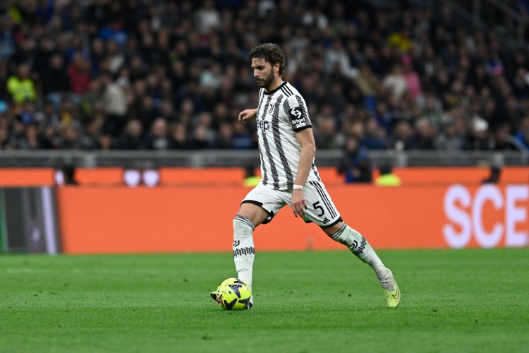 洛卡特利:我們態(tài)度端正 庫普梅納斯和K-圖拉姆風格不同但都很強