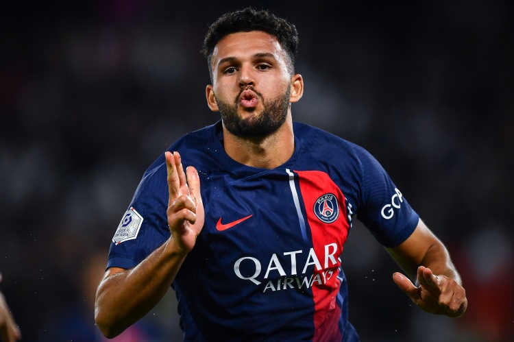 意媒：尤文可能冬窗先租后買貢薩洛-拉莫斯，作為DV9的替補(bǔ)