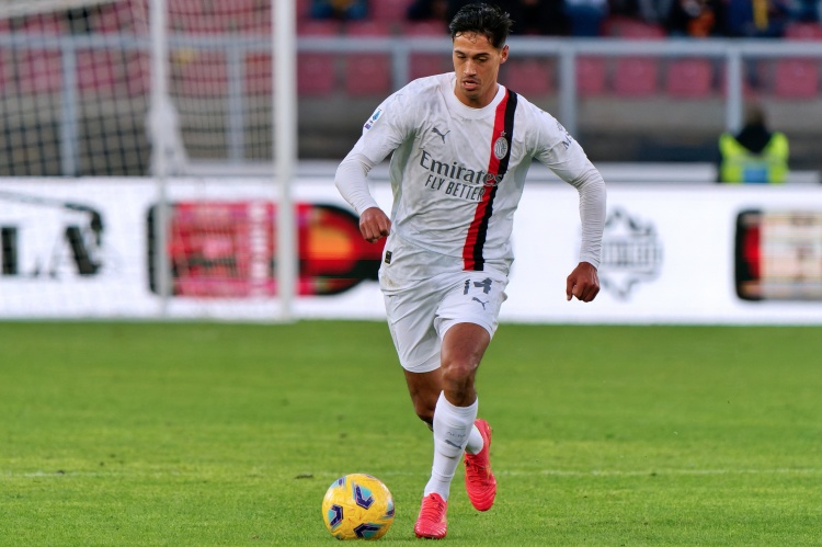 賴因德斯傳球成功率高達(dá)98%，2015年來歐冠對(duì)陣皇馬的球員中首人