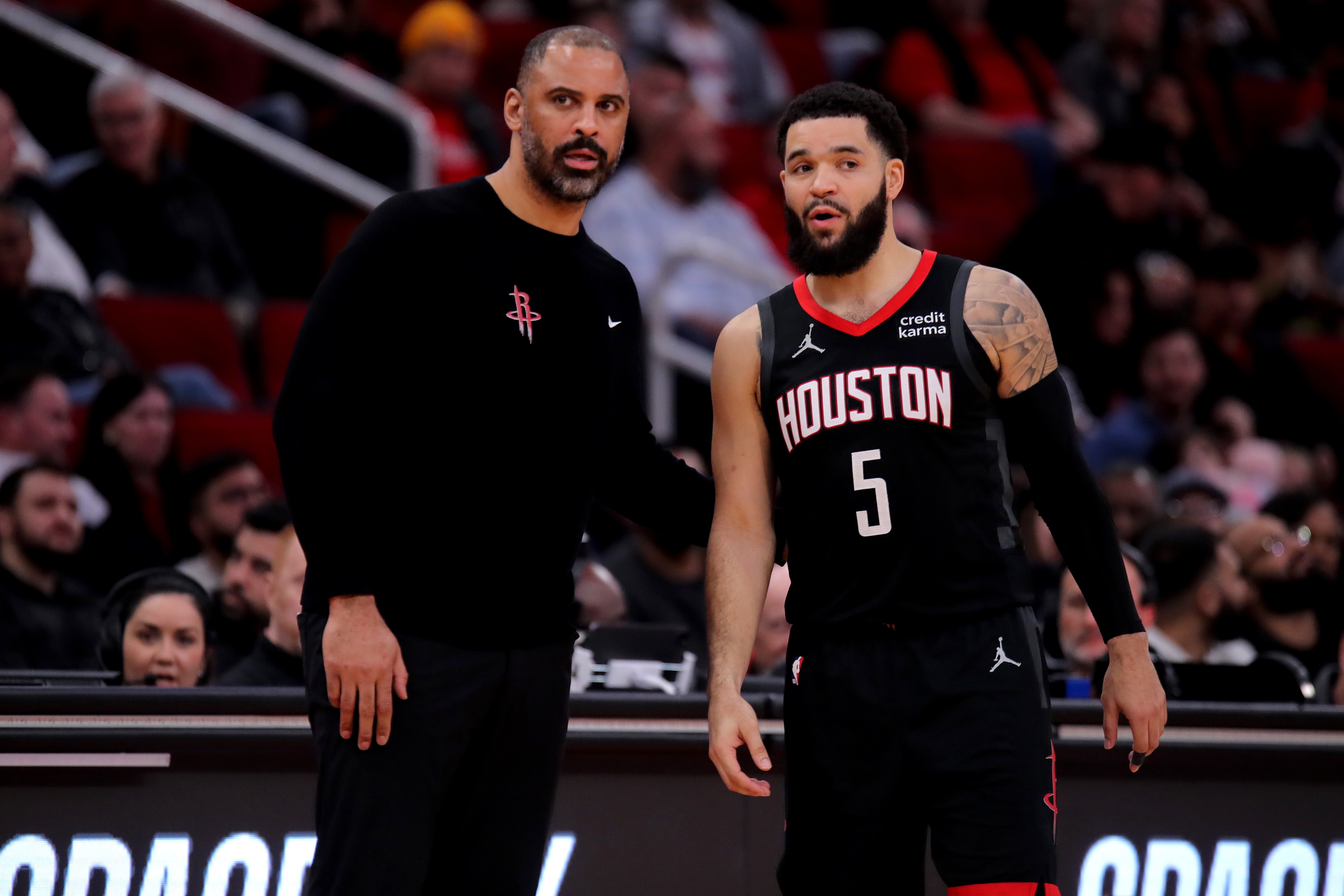 貝弗利：火箭的強硬首先來自教練 布魯克斯和范弗里特也很強硬