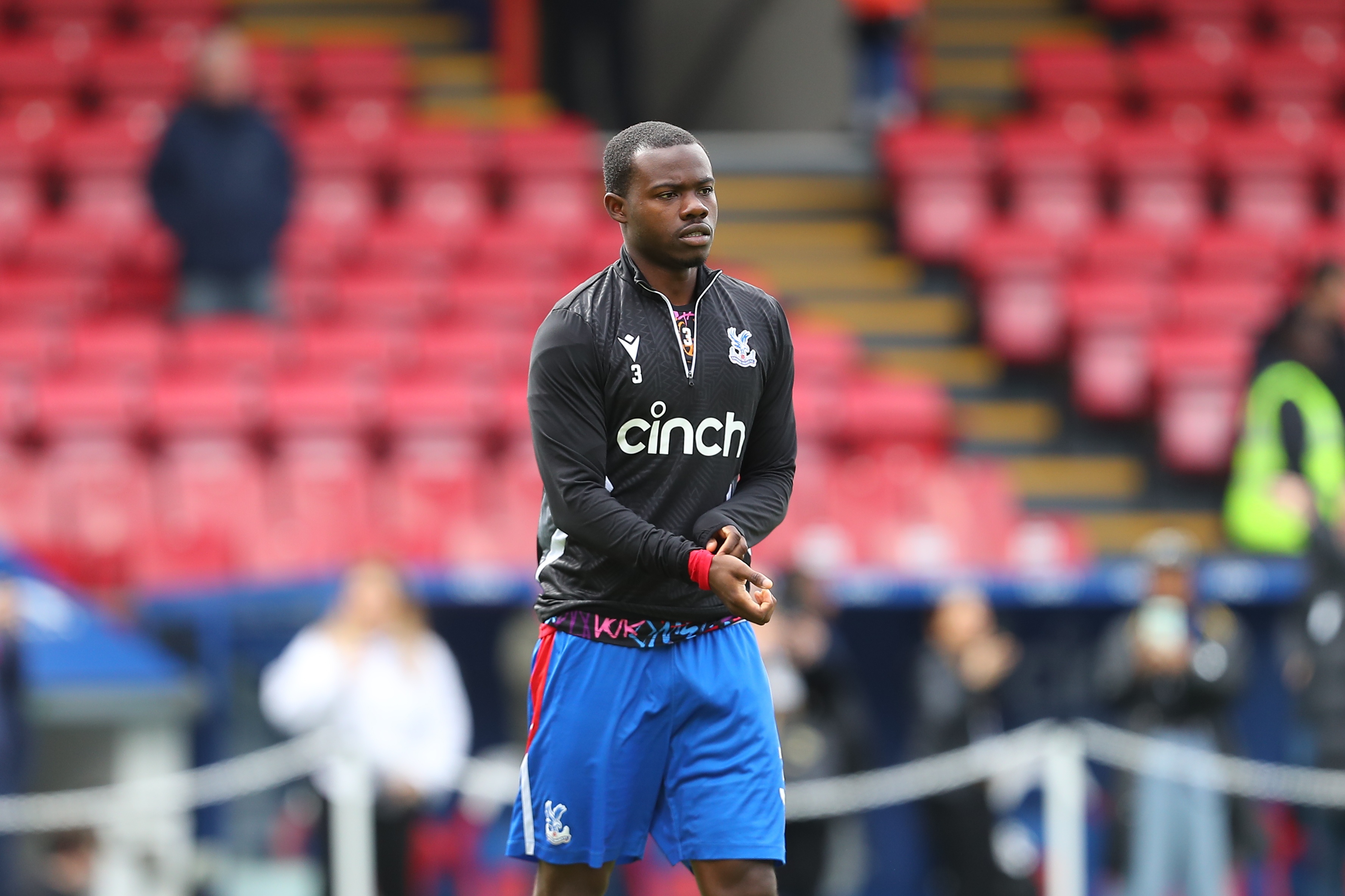 每體:巴薩想簽一名左后衛(wèi)與巴爾德競爭,他們有意米切爾