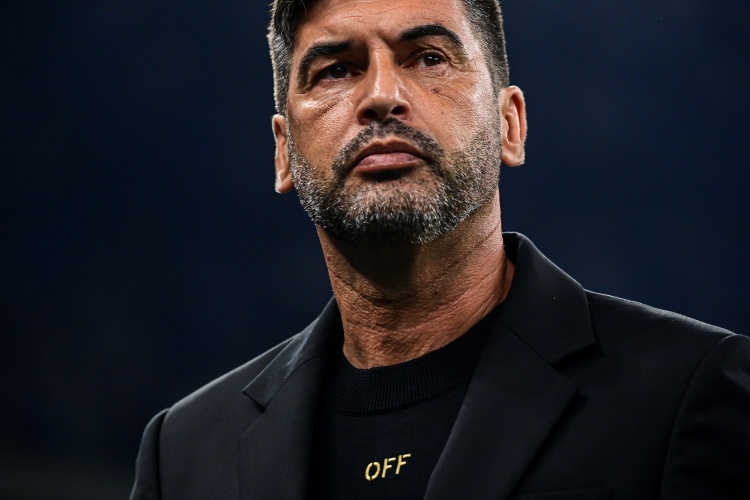 記者:豐塞卡想學(xué)穆里尼奧批評(píng)裁判,但他選擇了錯(cuò)誤的方式和時(shí)機(jī)