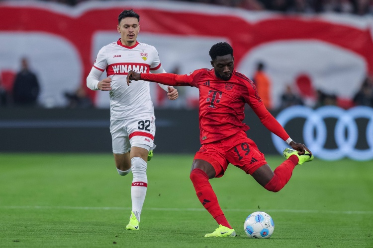 德媒：曼聯(lián)有意免簽阿方索-戴維斯，球員符合阿莫林的戰(zhàn)術(shù)