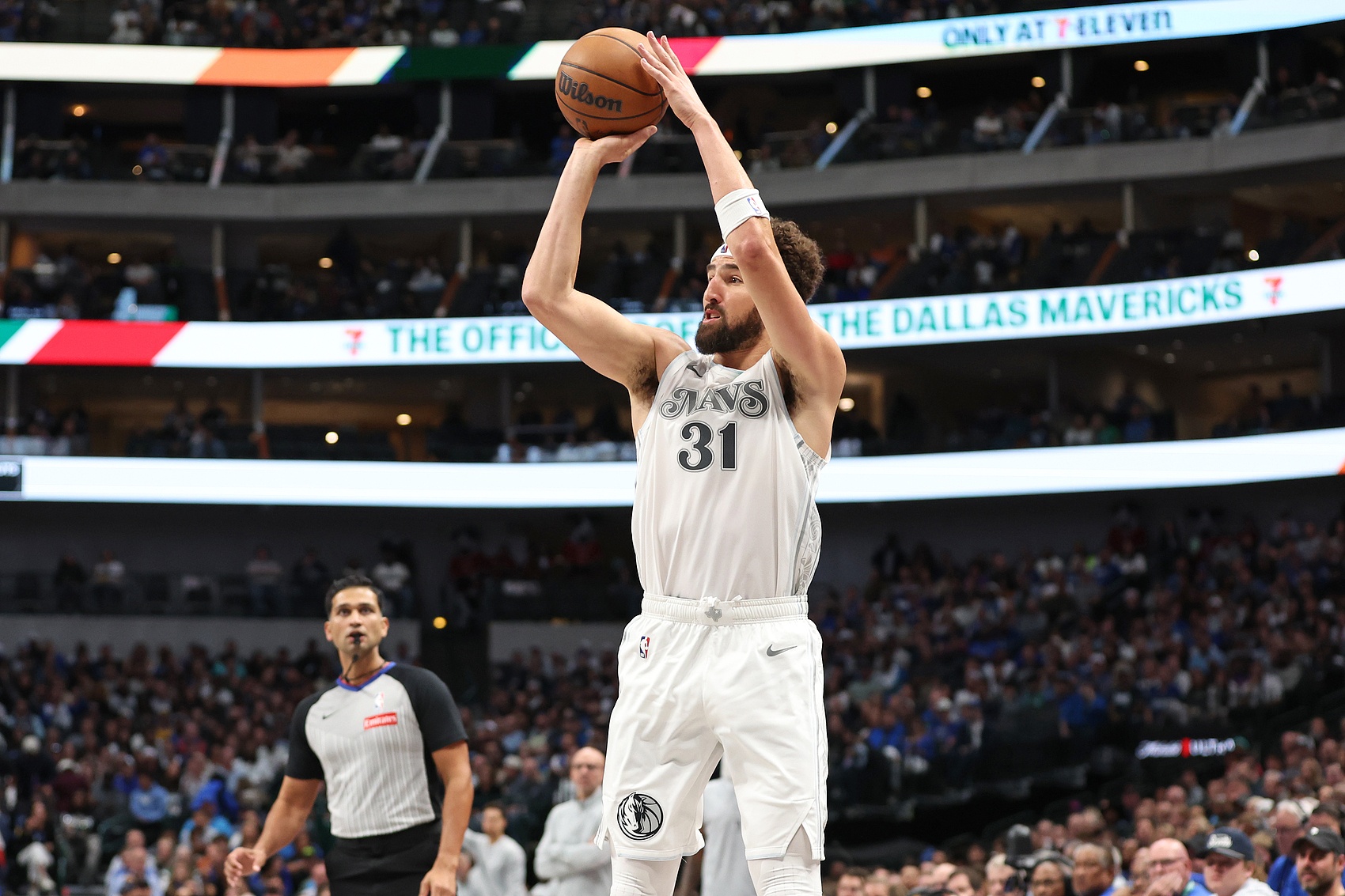 克萊：我們?nèi)志€外投得太差了 對(duì)此我也要負(fù)責(zé)任