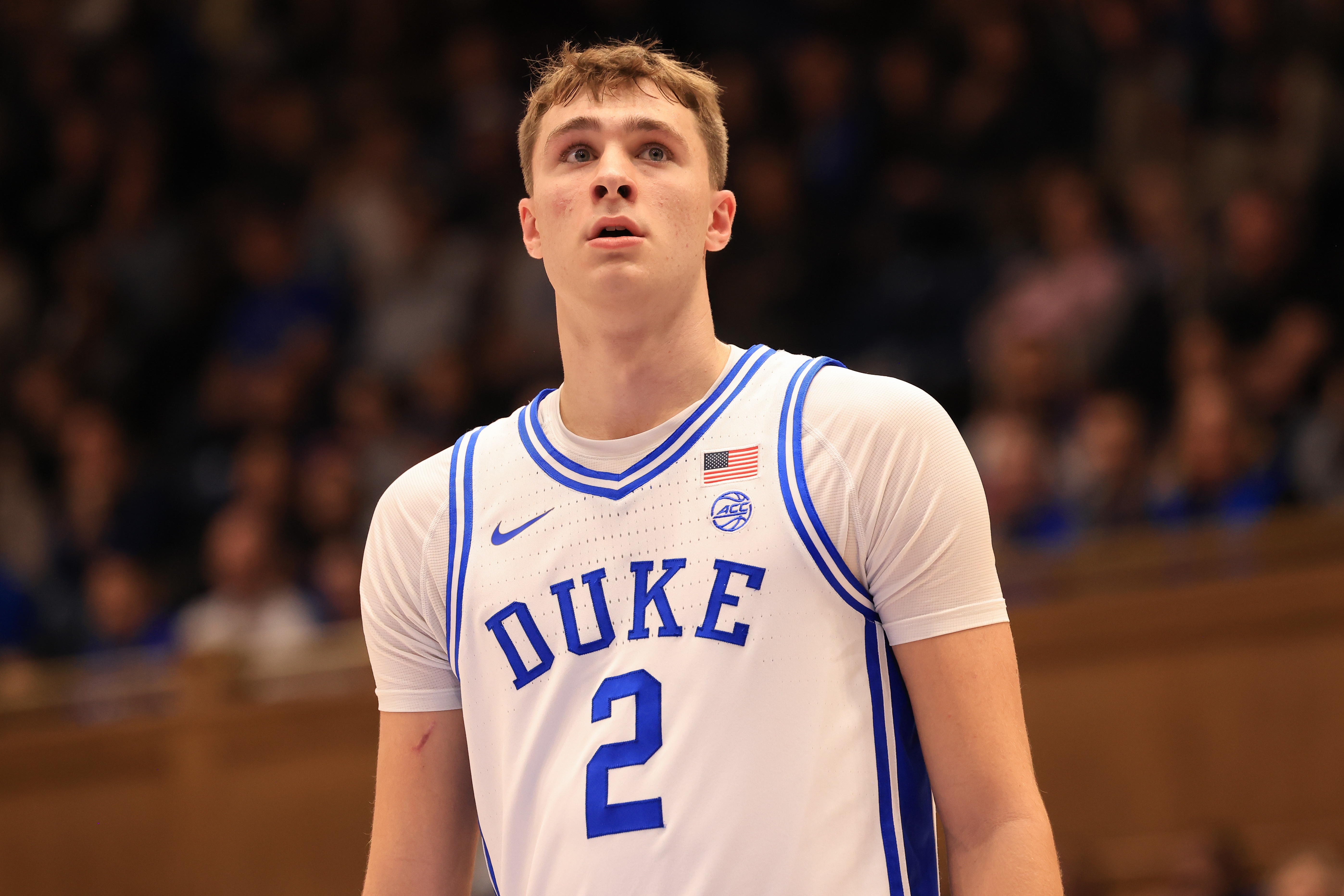 高管:弗拉格比文班&錫安低一個級別 比華子&里薩謝高 和CC差不多